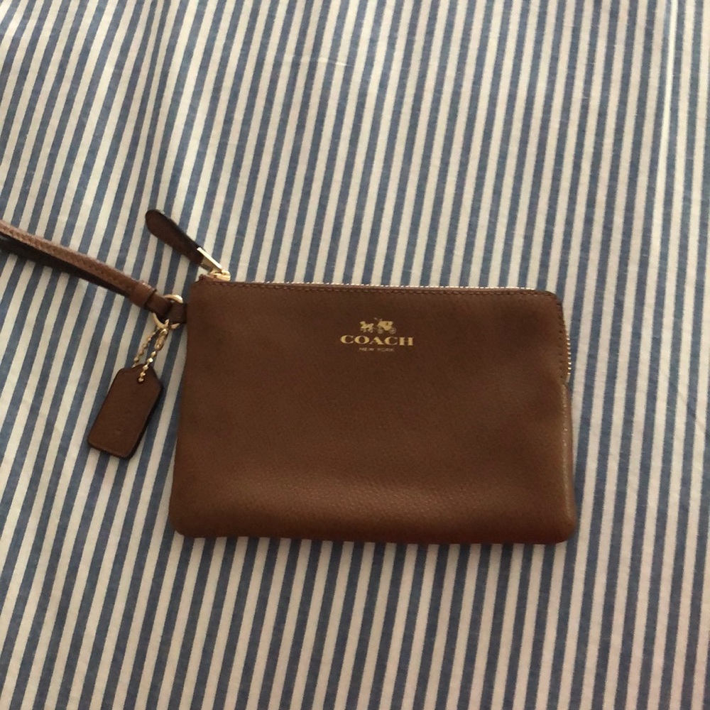 Coach leather wristlet-new!